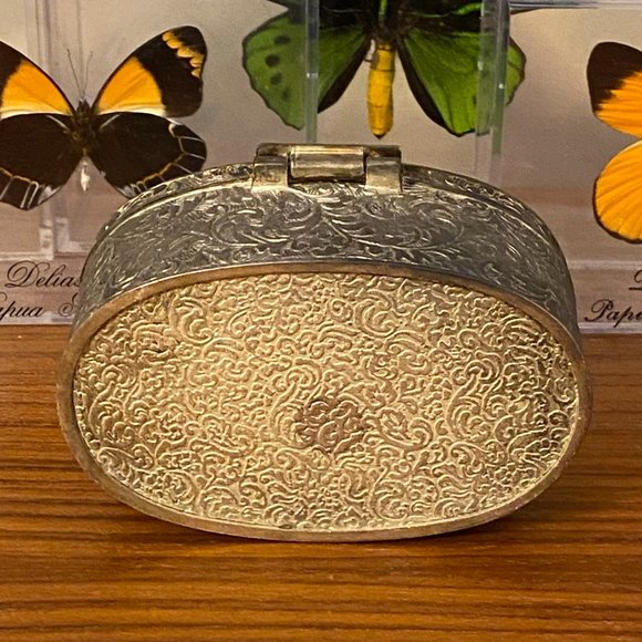 Silver-Colored Trinket Box - Picture 5 of 7